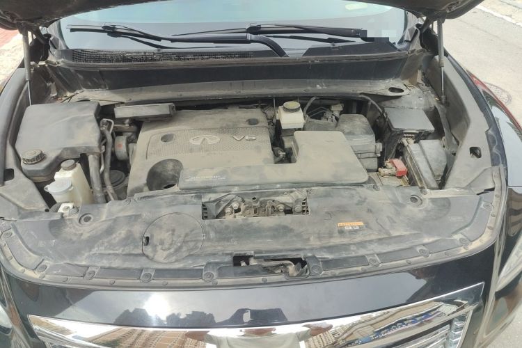 Used Infiniti JX 2013 JX35 4x4 All-Terrain Edition Engine Bay
