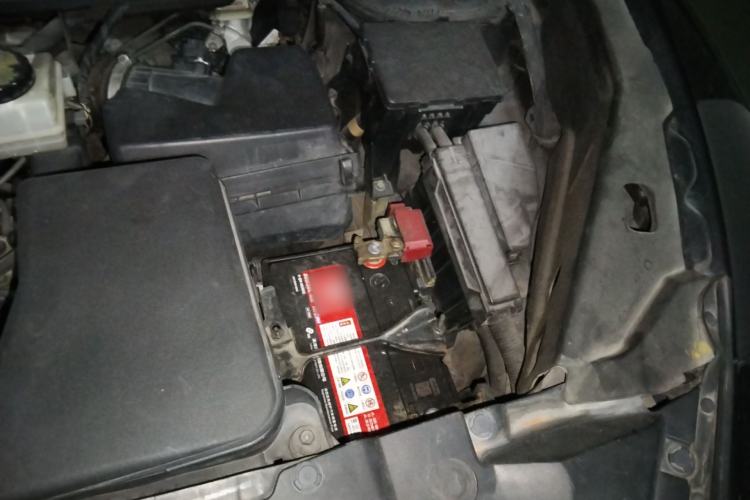 Used Infiniti JX 2013 JX35 4x4 All-Terrain Edition Engine Bay Left