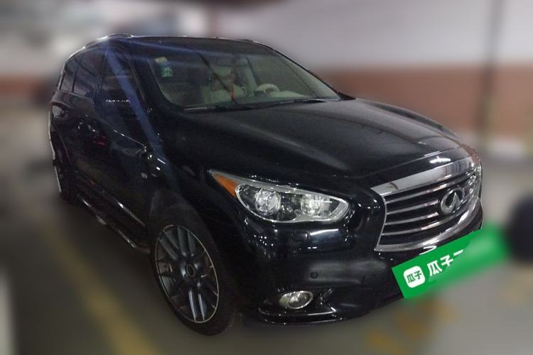 Used Infiniti JX 2013 JX35 Two-Wheel-Drive Excellence Edition Front Right 45 Deg