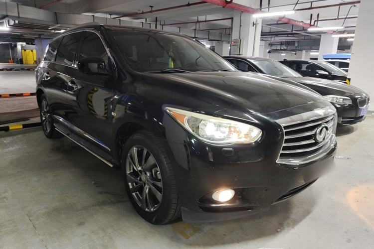 Used Infiniti JX 2013 JX35 4x4 All-Terrain Edition Front Right 45 Deg