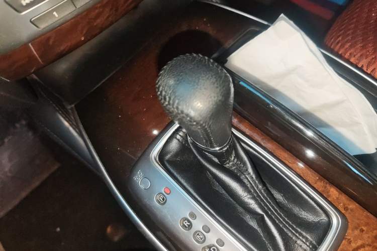 Used Infiniti JX 2013 JX35 4x4 All-Terrain Edition Gear Lever