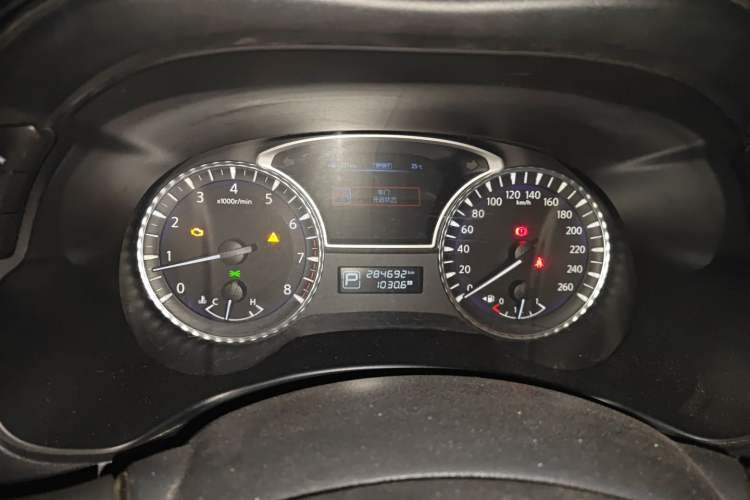 Used Infiniti JX 2013 JX35 Two-Wheel-Drive Excellence Edition Instrument Cluster