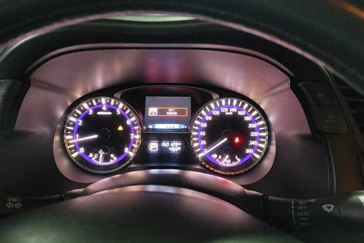 Used Infiniti JX 2013 JX35 4x4 All-Terrain Edition Instrument Cluster