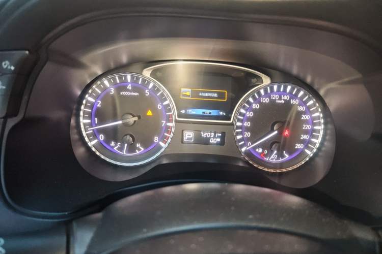 Used Infiniti JX 2013 JX35 4x4 All-Terrain Edition Instrument Cluster