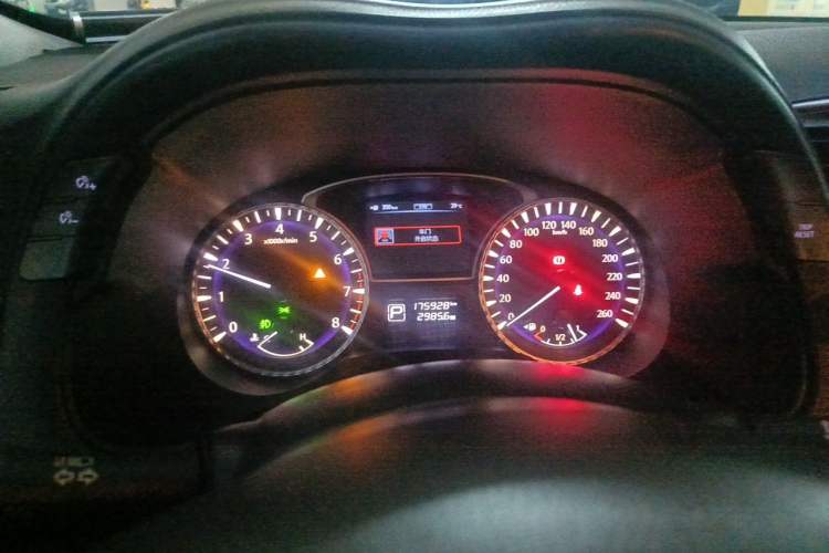 Used Infiniti JX 2013 JX35 Two-Wheel-Drive Excellence Edition Instrument Cluster