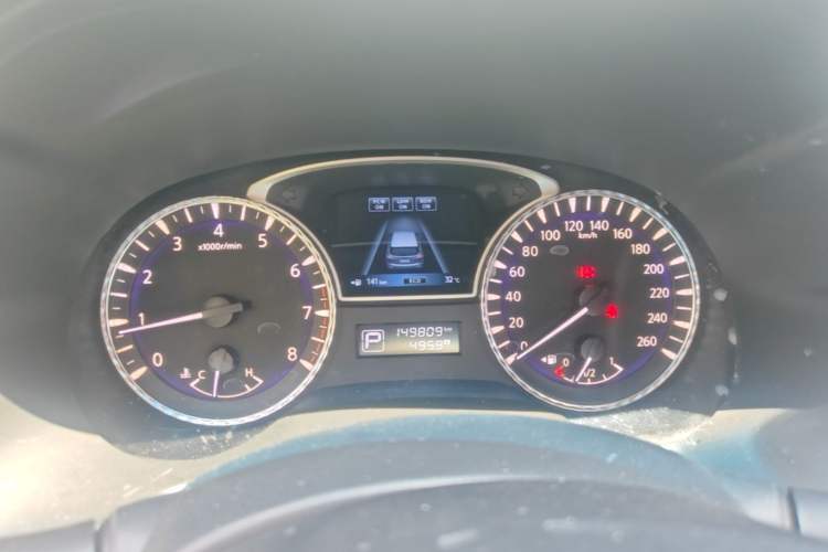 Used Infiniti JX 2013 JX35 4x4 All-Terrain Edition Instrument Cluster