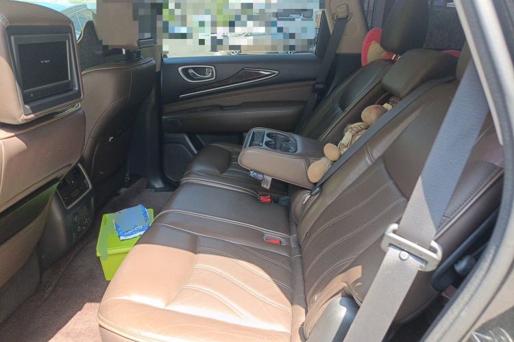 Used Infiniti JX 2013 JX35 4x4 All-Terrain Edition Left Rear Seat