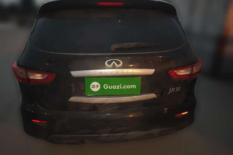 Used Infiniti JX 2013 JX35 Two-Wheel-Drive Excellence Edition Rear