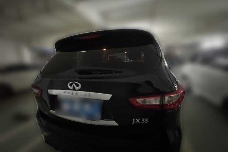 Used Infiniti JX 2013 JX35 4x4 All-Terrain Edition Rear