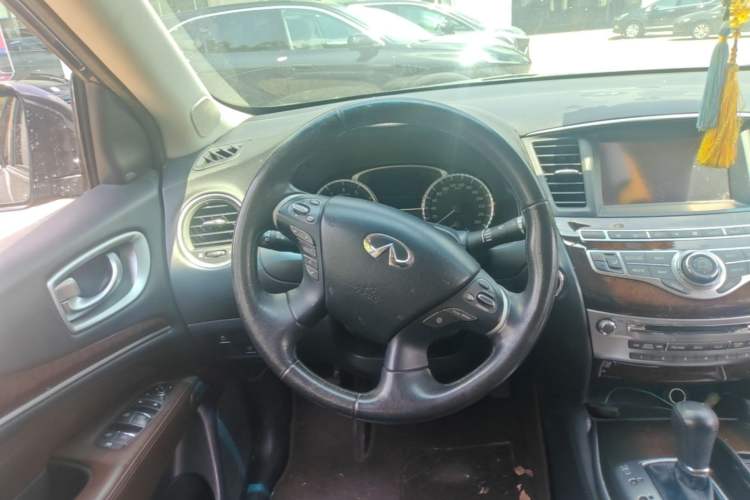 Used Infiniti JX 2013 JX35 4x4 All-Terrain Edition Steering Wheel