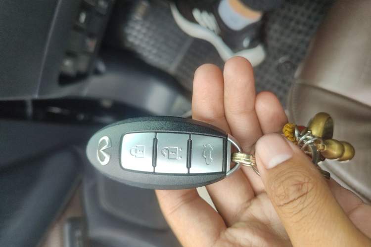 Used Infiniti JX 2013 JX35 4x4 All-Terrain Edition Vehicle Key
