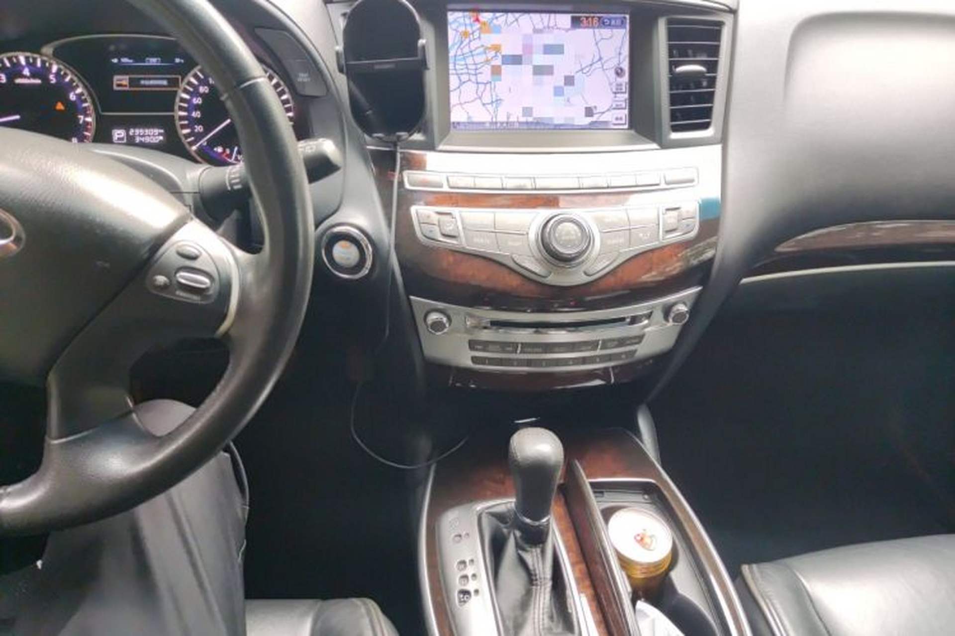 Used Infiniti JX 2013 JX35 Two-Wheel-Drive Excellence Edition Audio And AC Panel