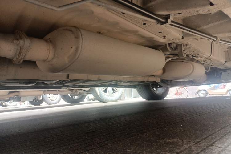 Used Infiniti JX 2013 JX35 Two-Wheel-Drive Excellence Edition Chassis Rear Right