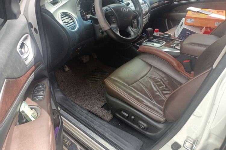 Used Infiniti JX 2013 JX35 Two-Wheel-Drive Excellence Edition Driver Seat