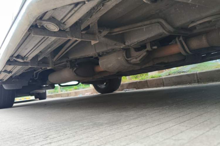 Used Infiniti JX 2013 JX35 Two-Wheel-Drive Excellence Edition Chassis Front Right