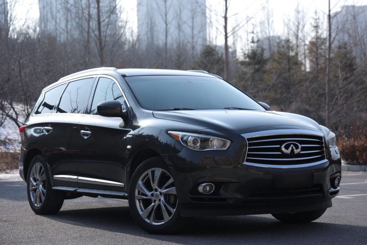 Used Infiniti JX 2013 JX35 Two-Wheel-Drive Excellence Edition Exterior 3