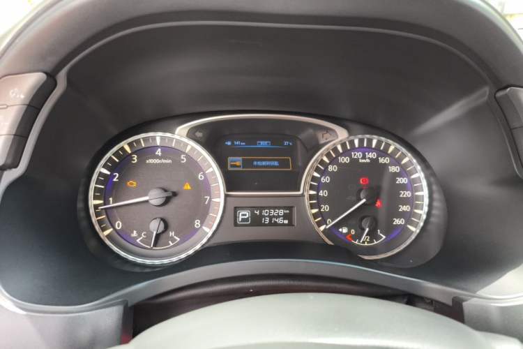 Used Infiniti JX 2013 JX35 Two-Wheel-Drive Excellence Edition Instrument Cluster