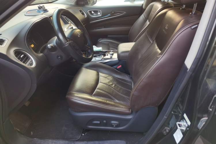 Used Infiniti JX 2013 JX35 Two-Wheel-Drive Excellence Edition Left Front Seat