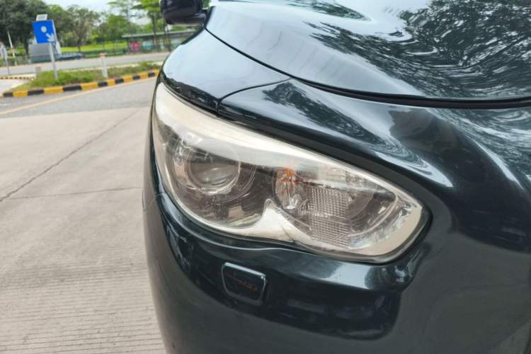 Used Infiniti JX 2013 JX35 Two-Wheel-Drive Excellence Edition Right Front Headlight