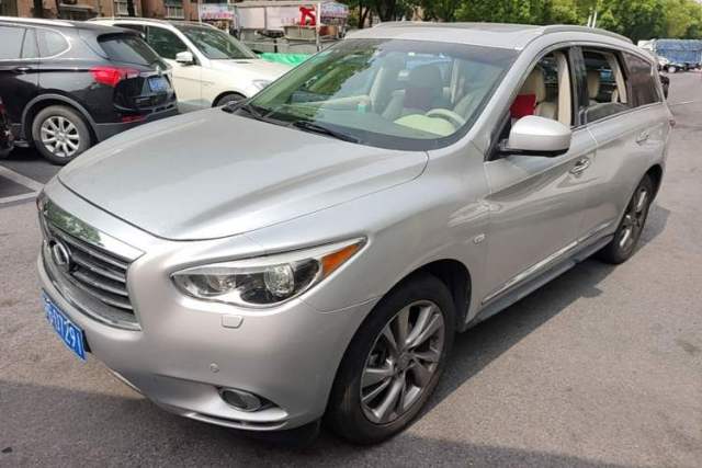 Used Infiniti JX 2013 JX35 Two-Wheel-Drive Excellence Edition