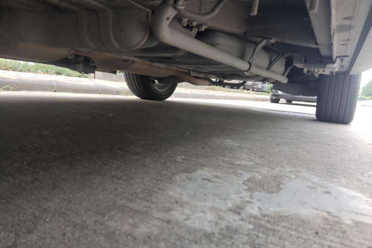 Used Infiniti JX 2013 JX35 Two-Wheel-Drive Excellence Edition Chassis Front Left