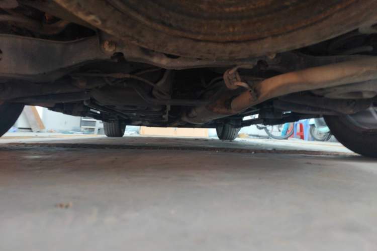 Used Infiniti JX 2013 JX35 Two-Wheel-Drive Excellence Edition Chassis Rear
