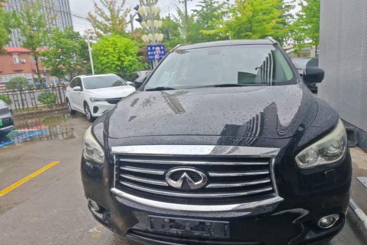 Used Infiniti JX 2013 JX35 4x4 All-Terrain Edition Front