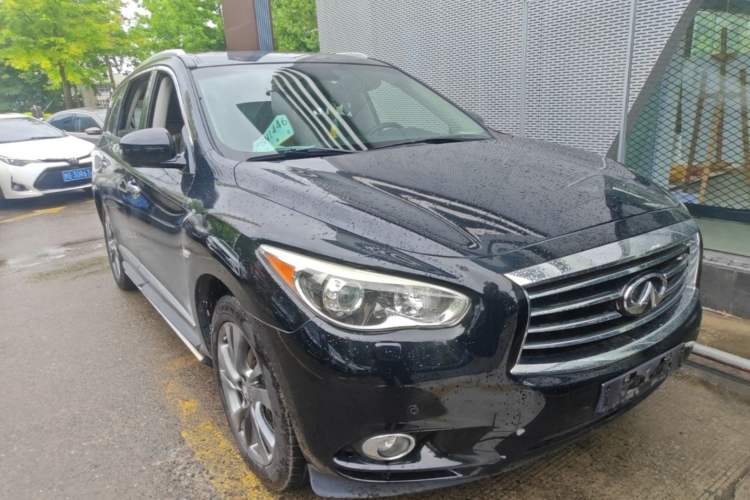 Used Infiniti JX 2013 JX35 4x4 All-Terrain Edition Front Right 45 Deg