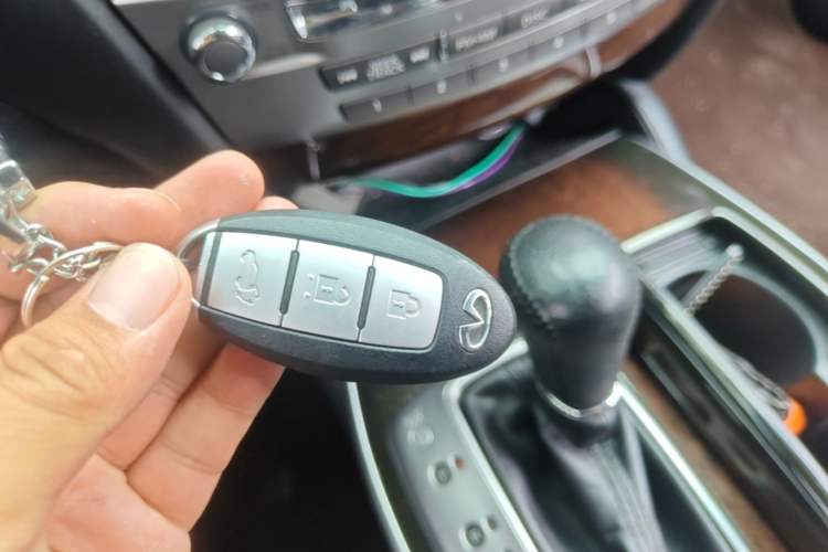 Used Infiniti JX 2013 JX35 4x4 All-Terrain Edition Vehicle Key
