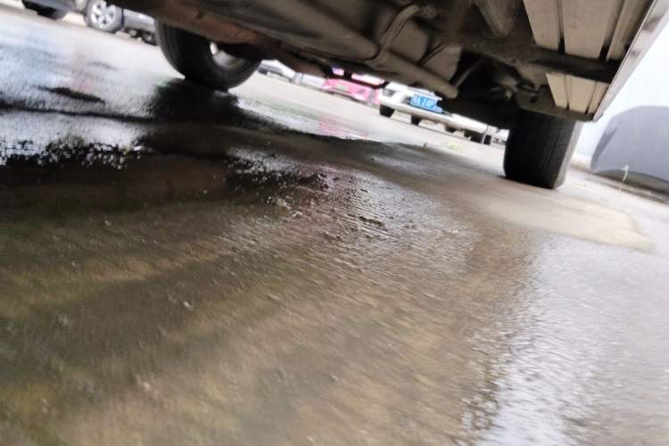 Used Infiniti JX 2013 JX35 Two-Wheel-Drive Excellence Edition Chassis Front Left