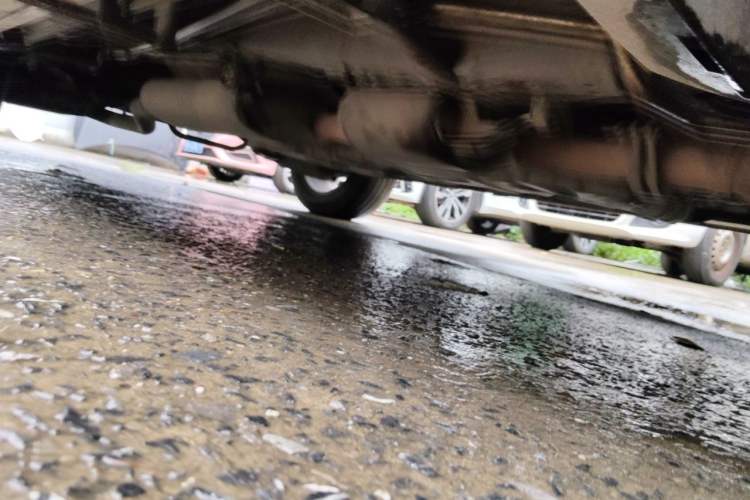 Used Infiniti JX 2013 JX35 Two-Wheel-Drive Excellence Edition Chassis Front Right