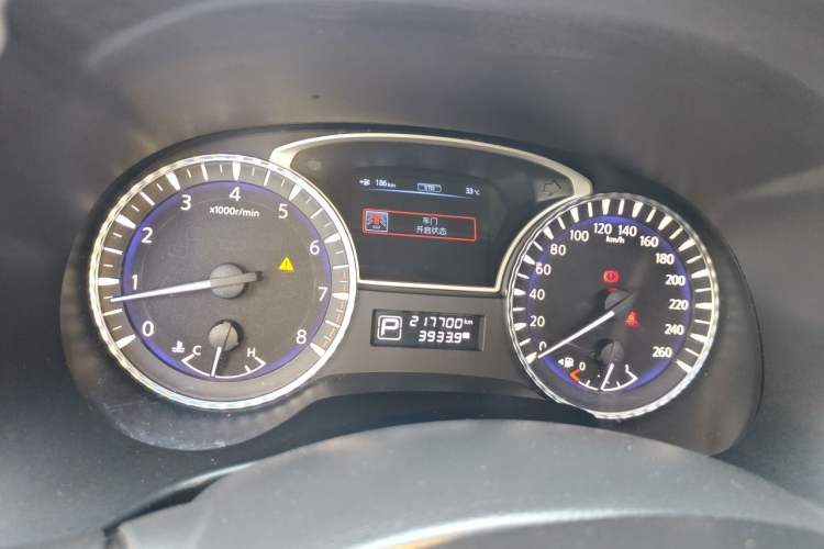 Used Infiniti JX 2013 JX35 Two-Wheel-Drive Excellence Edition Instrument Cluster