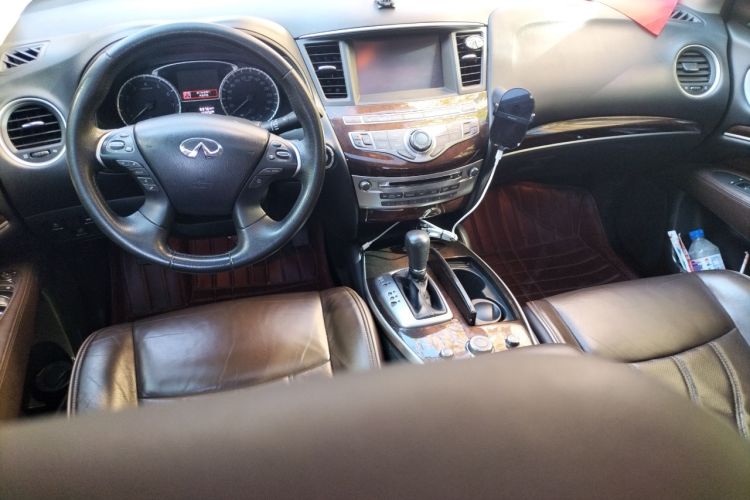 Used Infiniti JX 2013 JX35 4x4 All-Terrain Edition Center Console