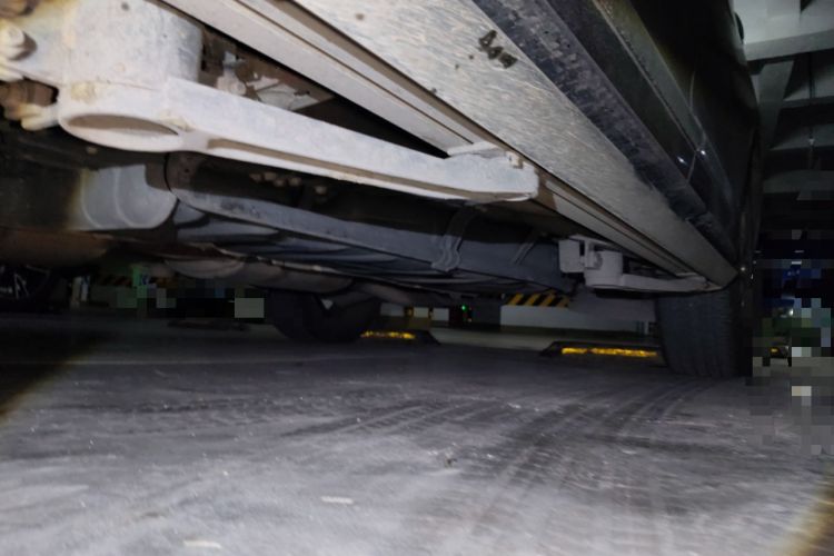 Used Infiniti JX 2013 JX35 Two-Wheel-Drive Excellence Edition Chassis Front Left