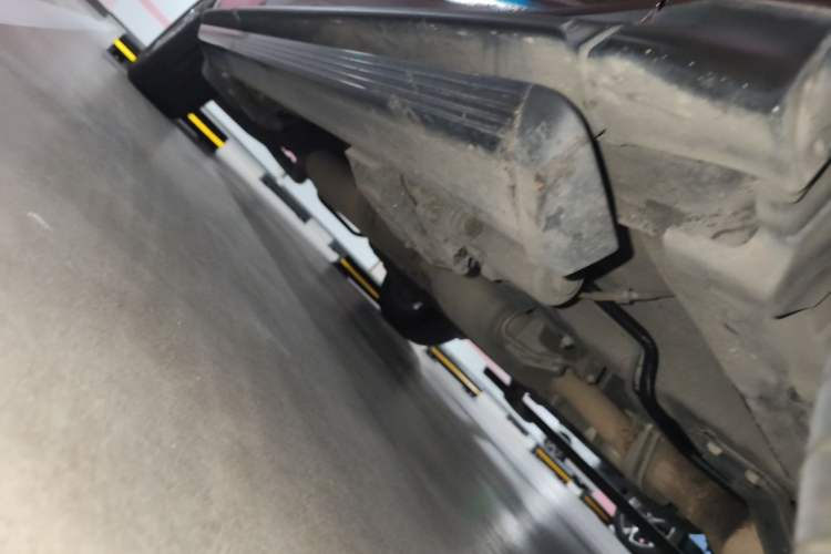 Used Infiniti JX 2013 JX35 4x4 All-Terrain Edition Chassis Front Right