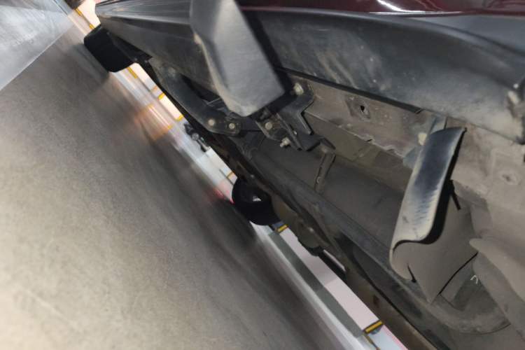 Used Infiniti JX 2013 JX35 4x4 All-Terrain Edition Chassis Rear Left
