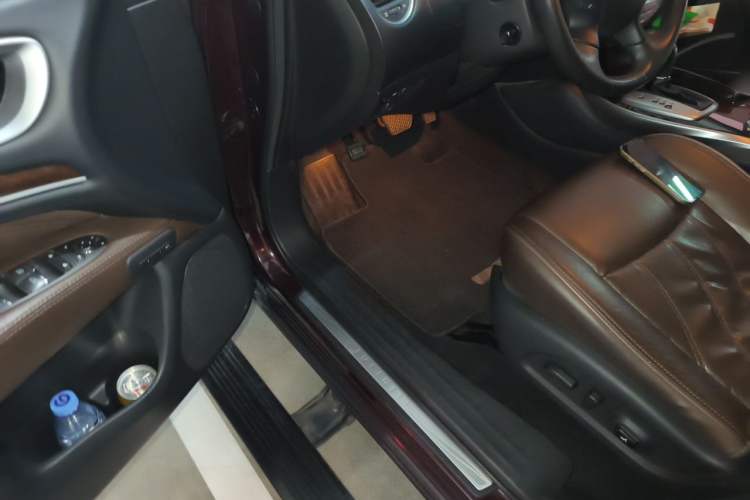 Used Infiniti JX 2013 JX35 4x4 All-Terrain Edition Driver Seat