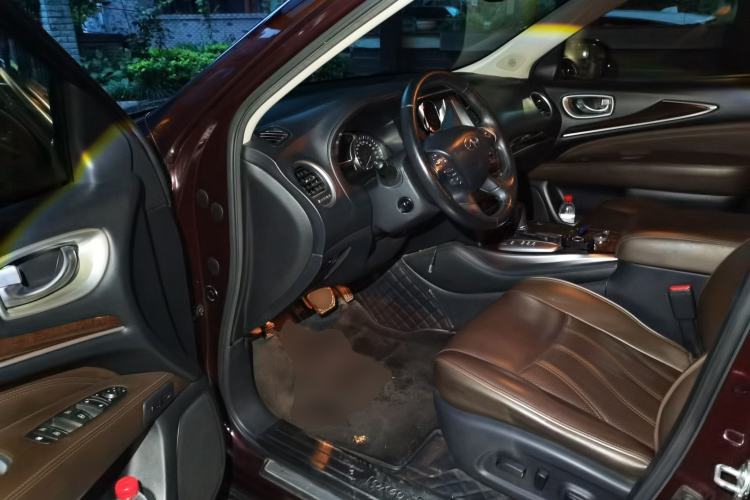 Used Infiniti JX 2013 JX35 Two-Wheel-Drive Excellence Edition Driver Seat