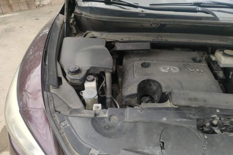 Used Infiniti JX 2013 JX35 4x4 All-Terrain Edition Engine Bay Right