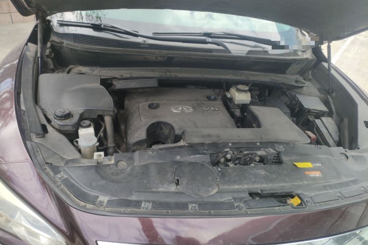Used Infiniti JX 2013 JX35 4x4 All-Terrain Edition Engine Bay