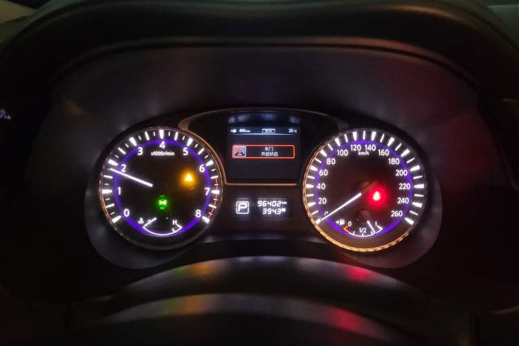 Used Infiniti JX 2013 JX35 Two-Wheel-Drive Excellence Edition Instrument Cluster