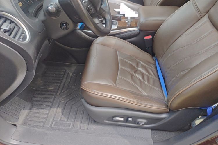 Used Infiniti JX 2013 JX35 4x4 All-Terrain Edition Left Front Seat