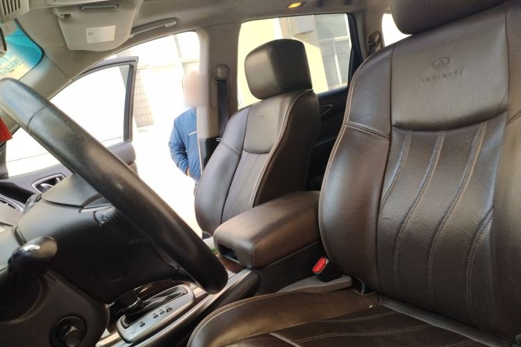 Used Infiniti JX 2013 JX35 4x4 All-Terrain Edition Left Front Seat