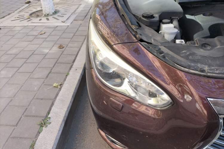 Used Infiniti JX 2013 JX35 4x4 All-Terrain Edition Right Front Headlight