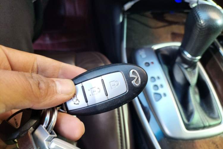 Used Infiniti JX 2013 JX35 4x4 All-Terrain Edition Vehicle Key