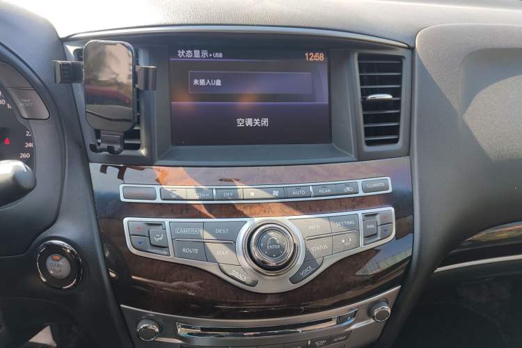 Used Infiniti JX 2013 JX35 Two-Wheel-Drive Excellence Edition Audio And AC Panel