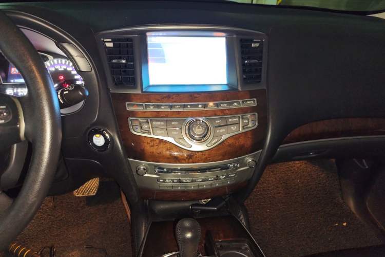 Used Infiniti JX 2013 JX35 4x4 All-Terrain Edition Audio And AC Panel