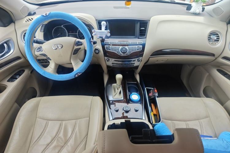 Used Infiniti JX 2013 JX35 4x4 All-Terrain Edition Center Console