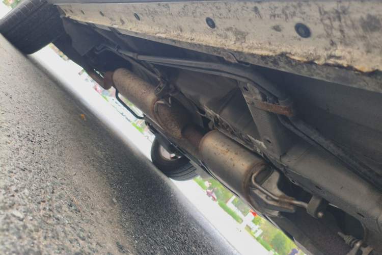 Used Infiniti JX 2013 JX35 Two-Wheel-Drive Excellence Edition Chassis Front Right