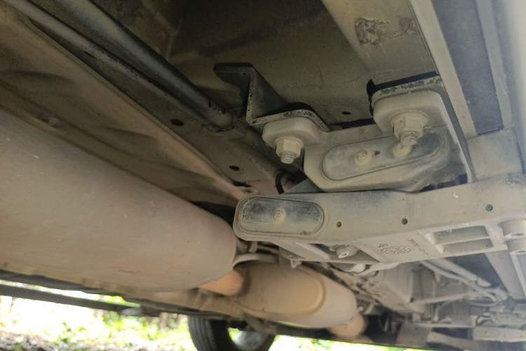 Used Infiniti JX 2013 JX35 4x4 All-Terrain Edition Chassis Rear Right